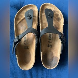 *SOLD on FB Mkt* Birkenstock Gizeh Black Leather Thong Sandals - size 39